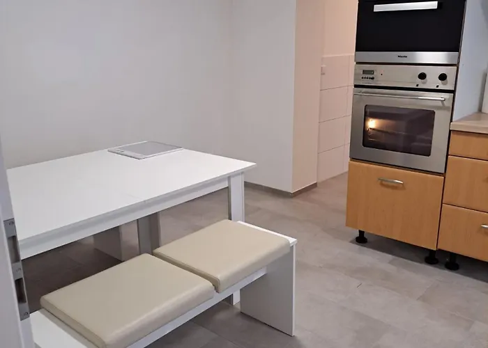 Monteurwohnung In Bei Speyer Lägenhet